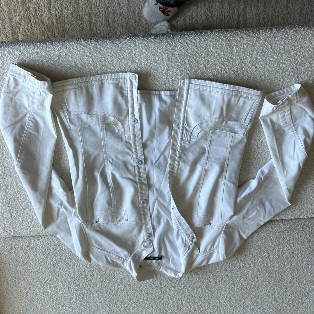 Tahari Women’s White Jacket Size L – Chic‎ & Elegant Outerwear